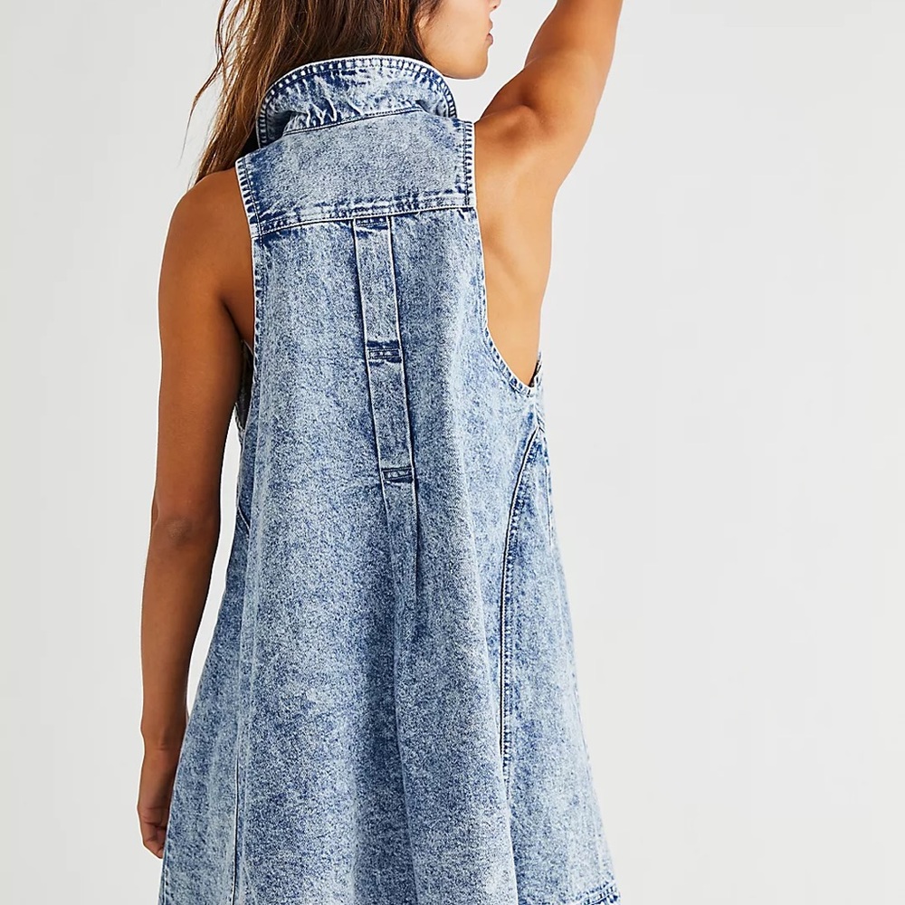 Free People Acid Wash Denim Tunic Dress in Light Blue - Picture 3 of 5